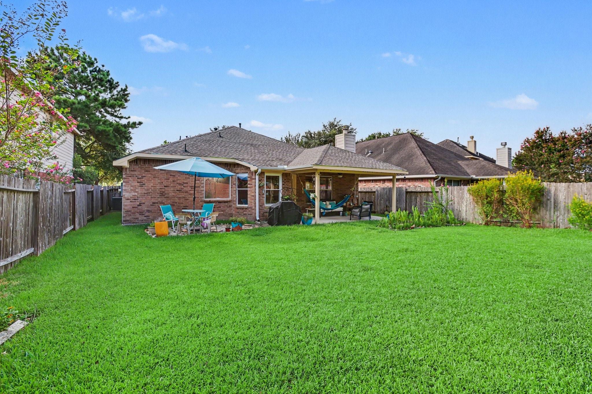26922 Kingston Glen Lane