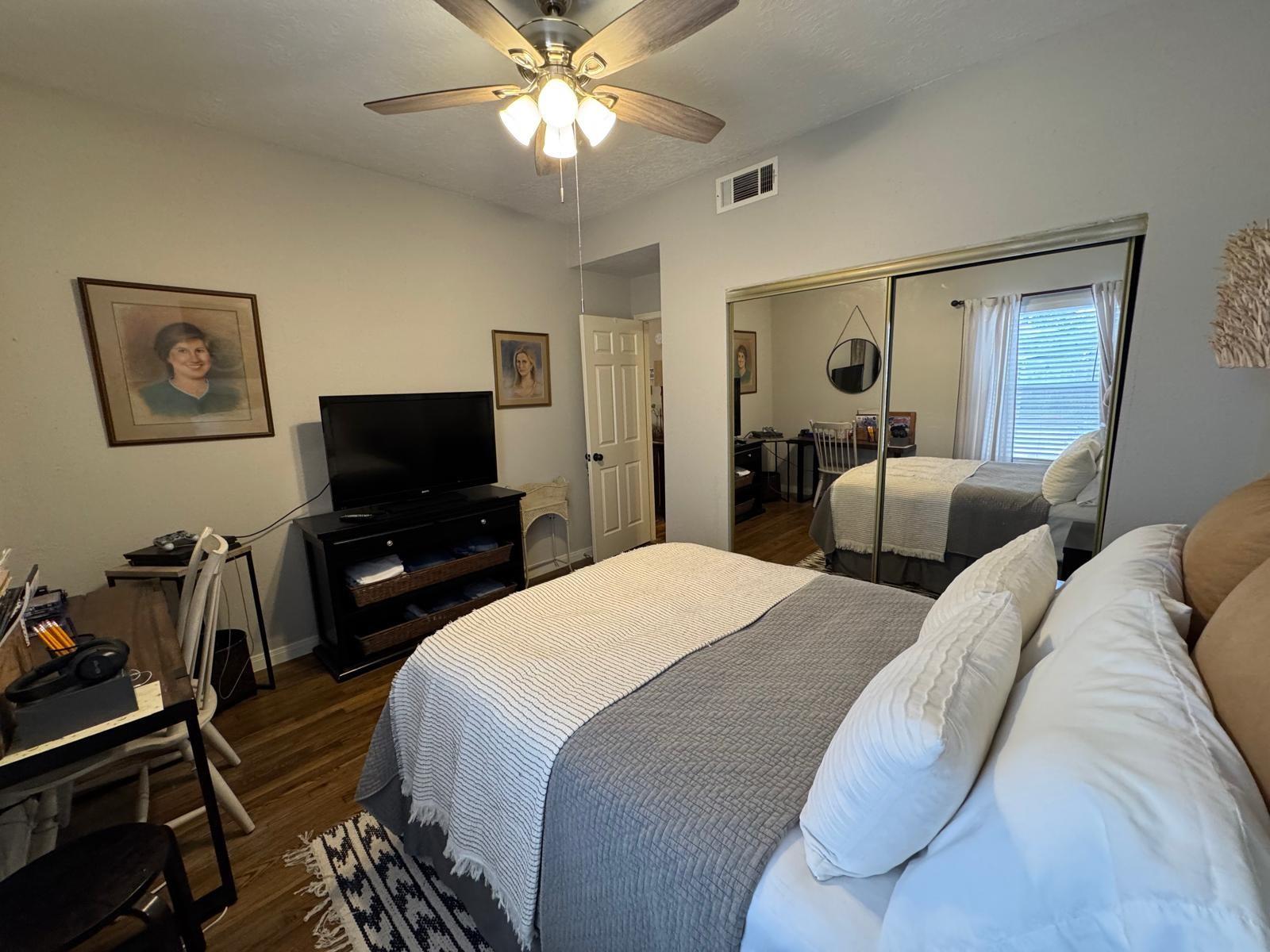 2011 Spenwick Drive # 511