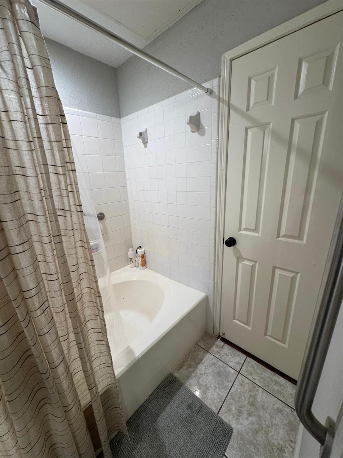 2011 Spenwick Drive # 511