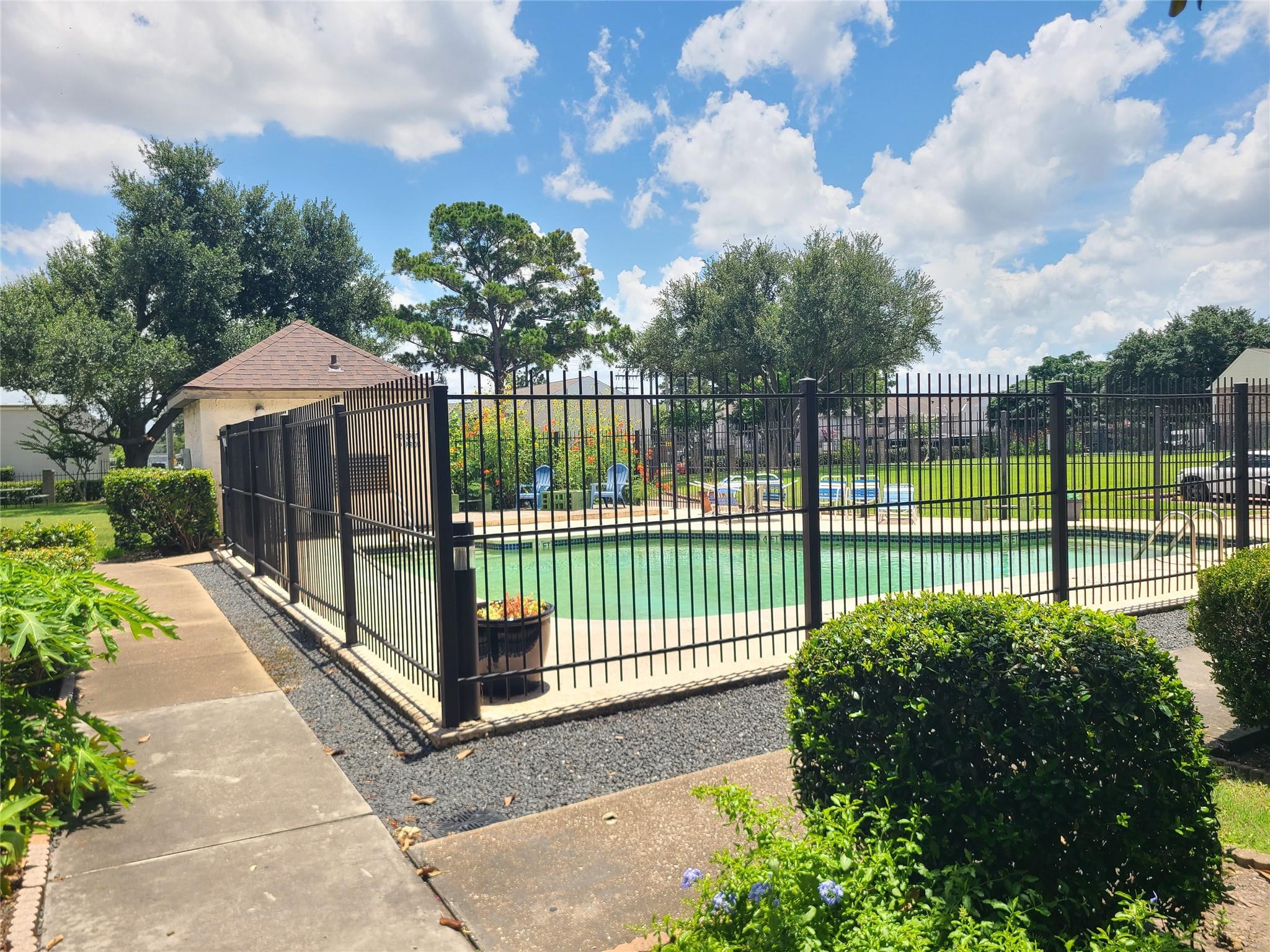 2011 Spenwick Drive # 511