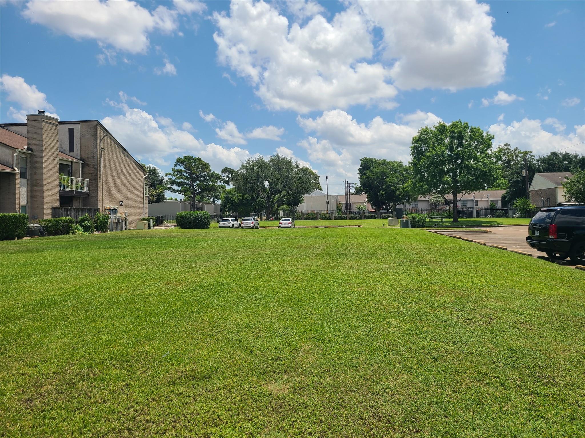 2011 Spenwick Drive # 511