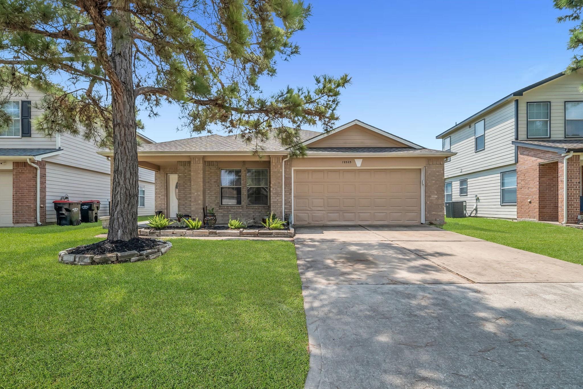 19523 Yucca Valley Lane