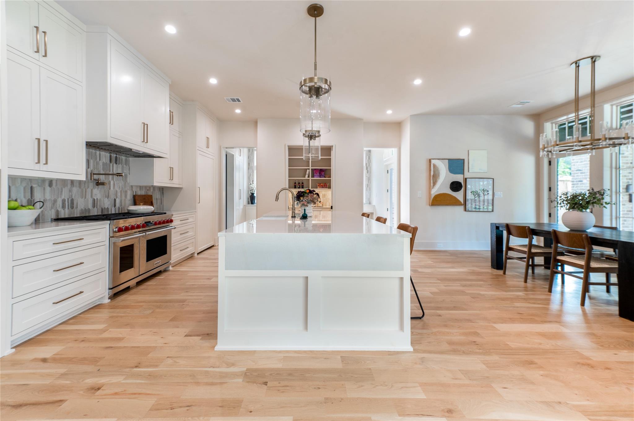 606 Pinehaven Drive