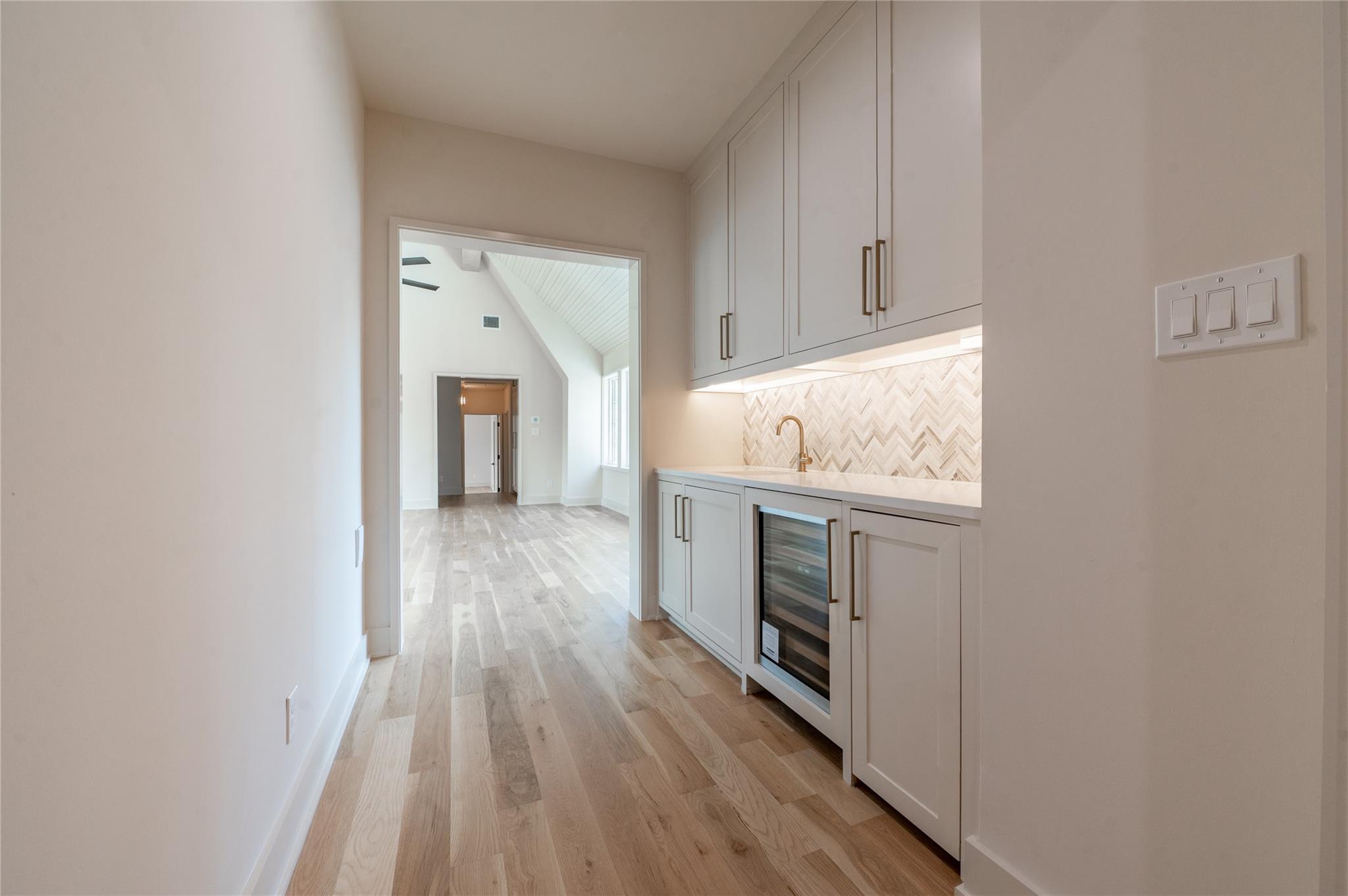 606 Pinehaven Drive