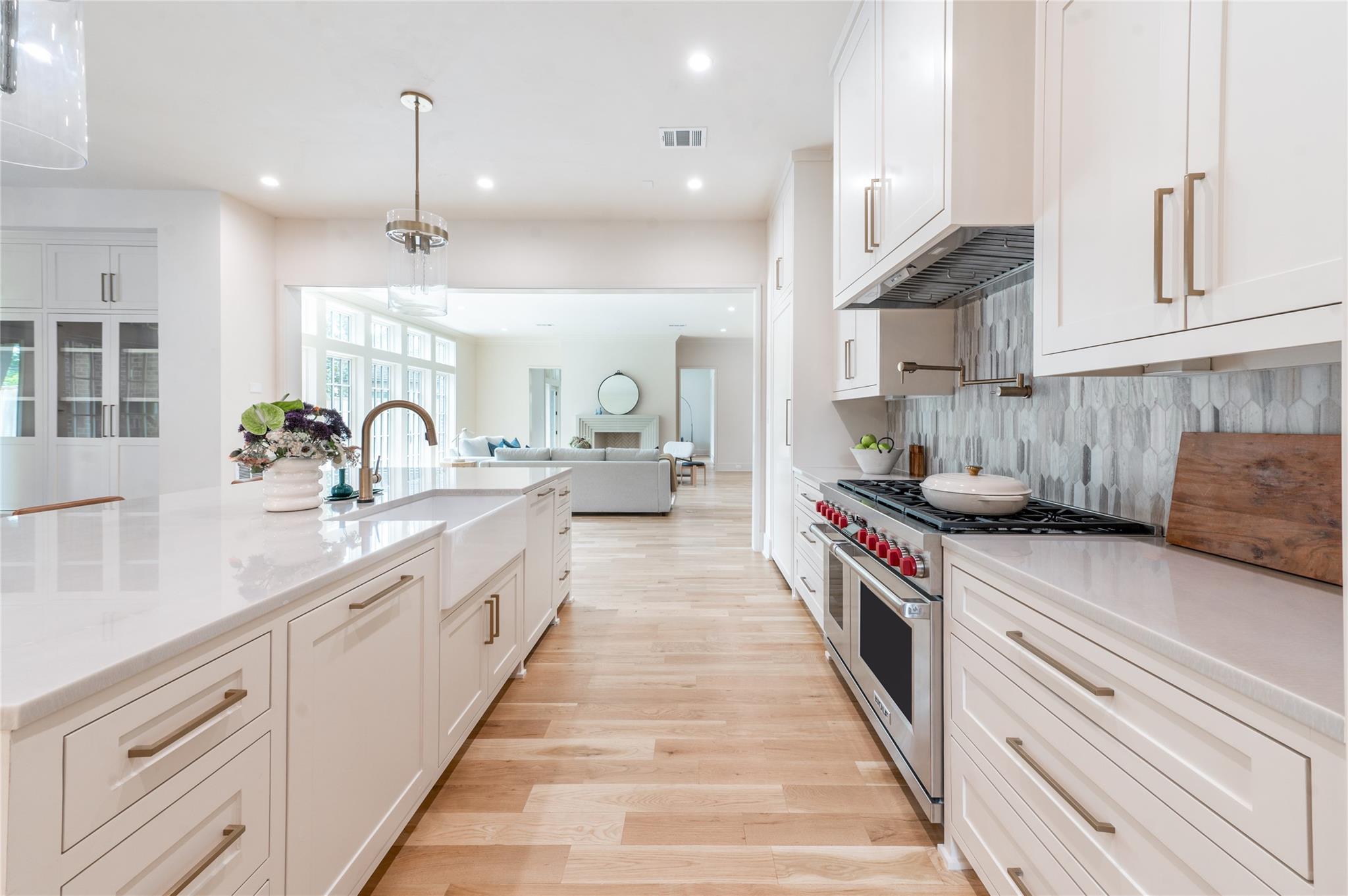606 Pinehaven Drive