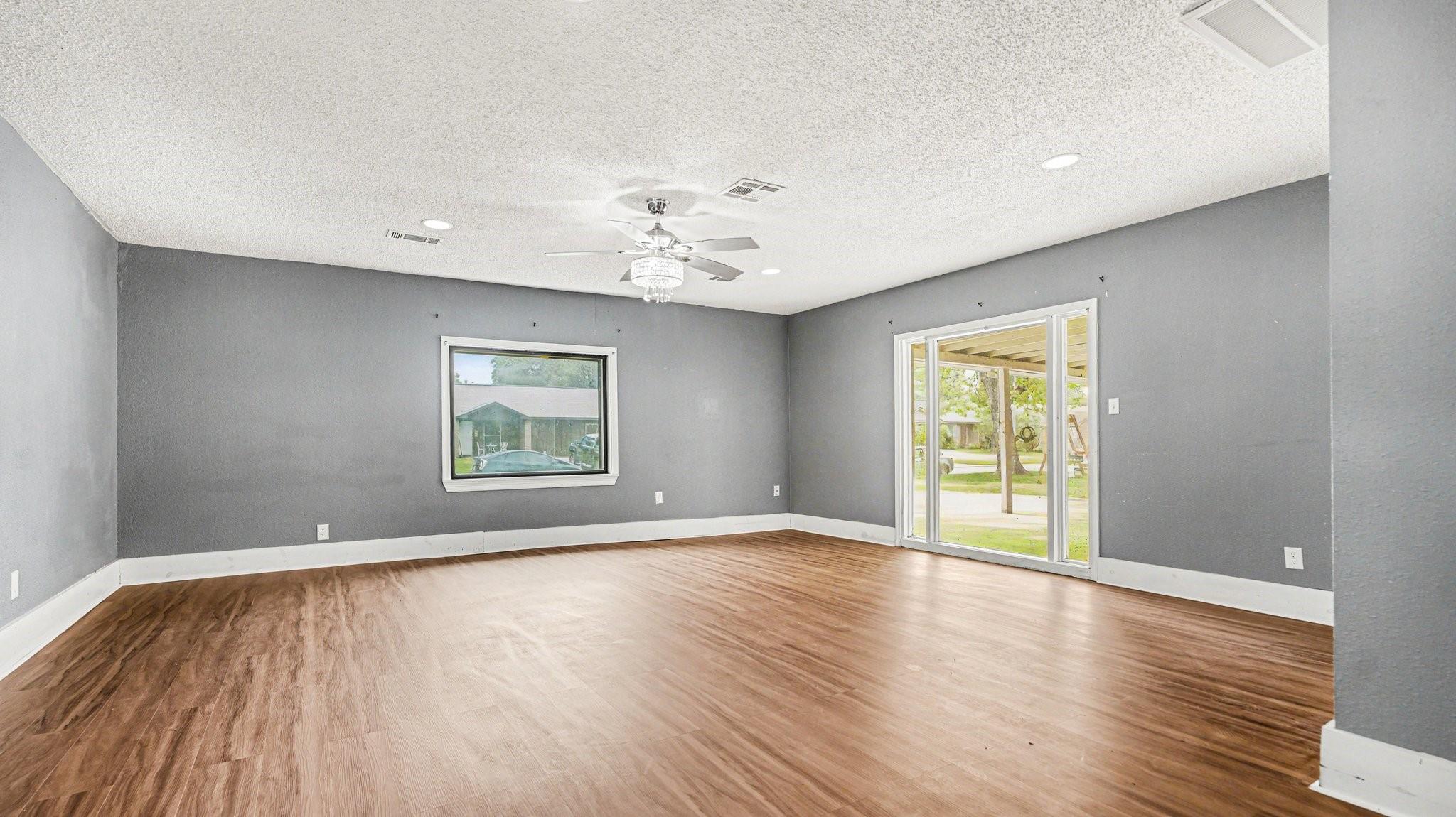 5318 Hemlock Drive