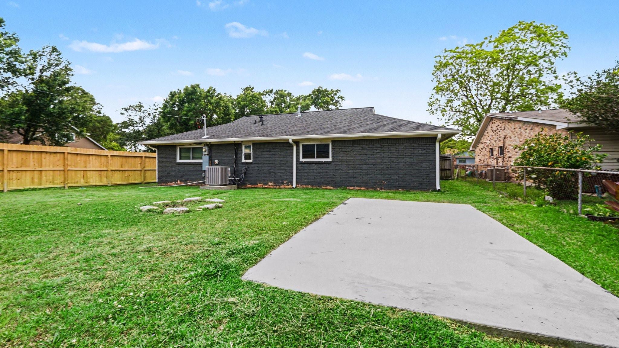 5318 Hemlock Drive