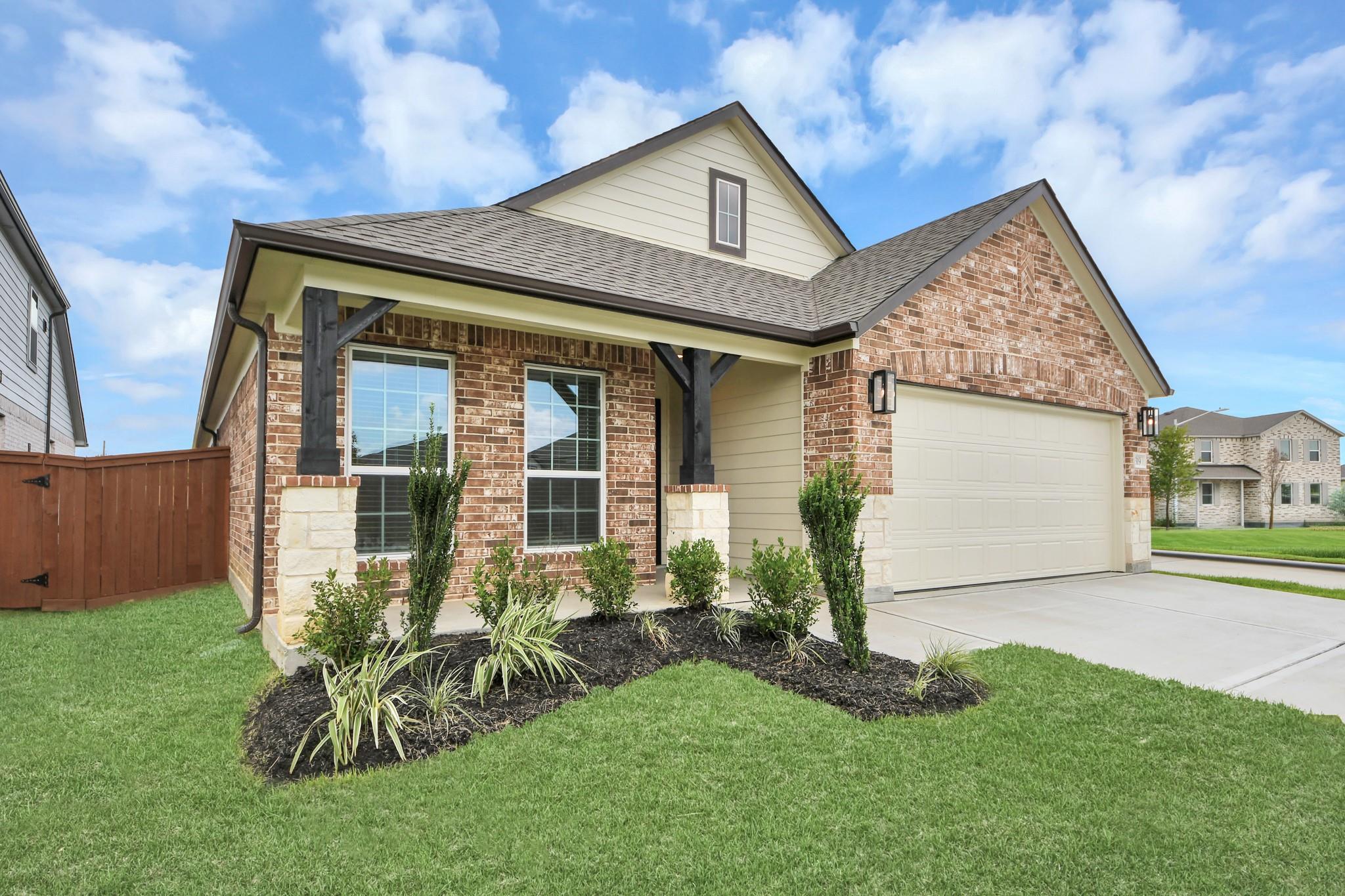 319 Ice Shore Trail