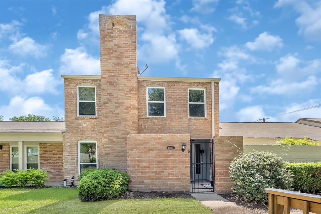 11812 Southlake Drive