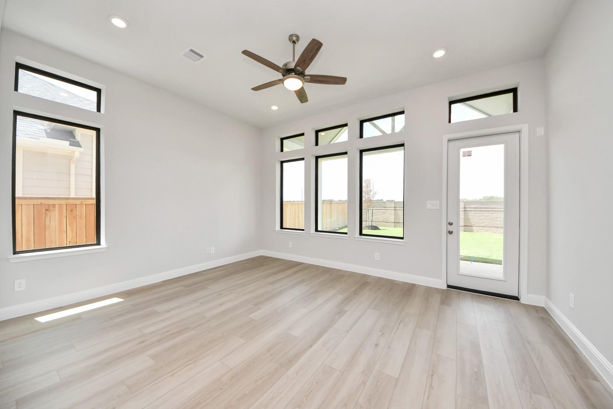 21722 Swift Flier Lane