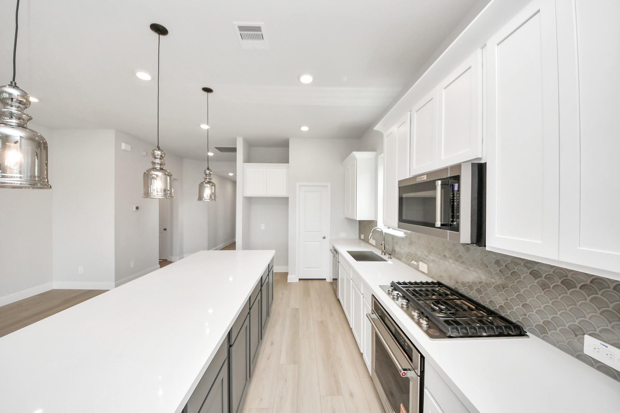 21722 Swift Flier Lane