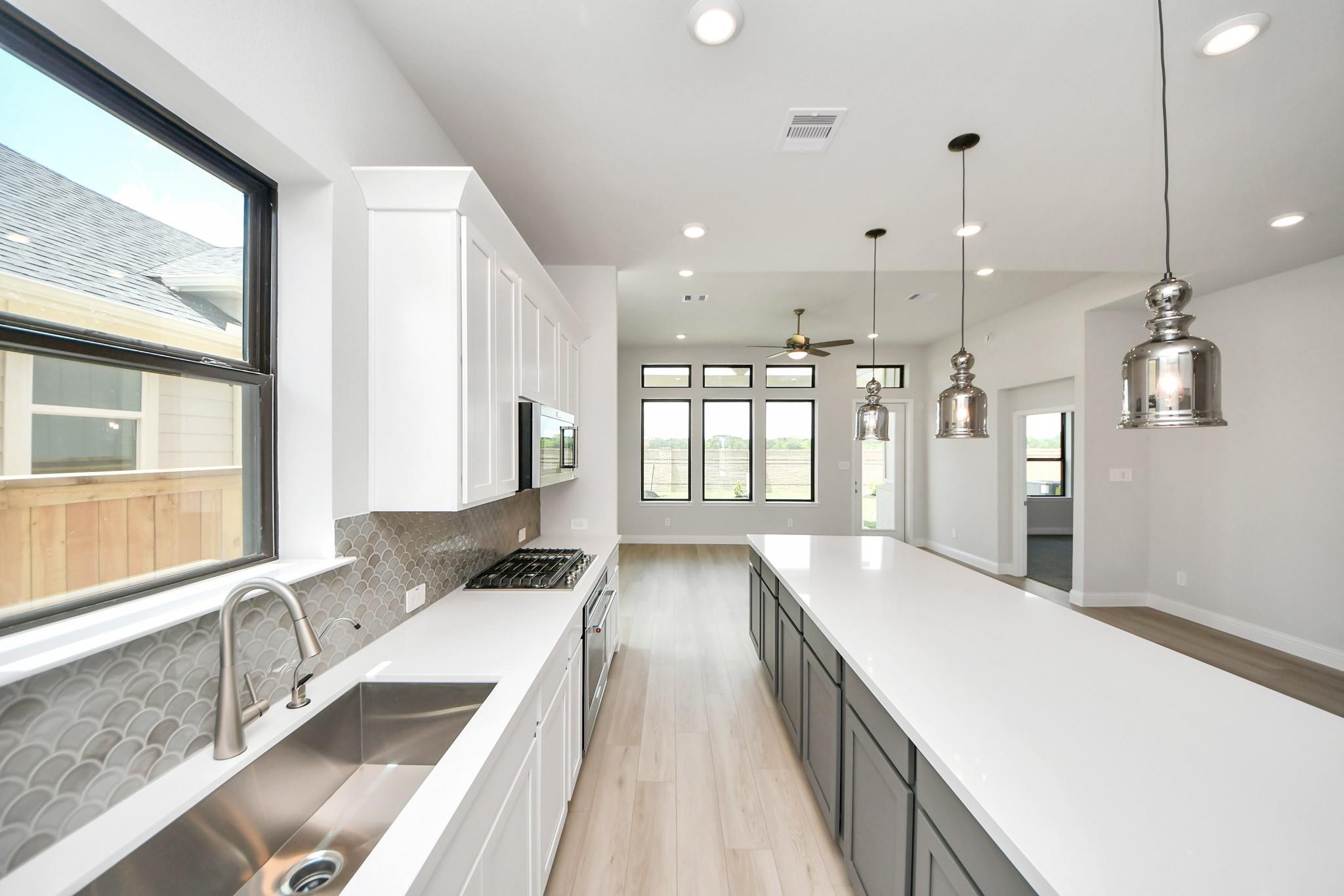 21722 Swift Flier Lane