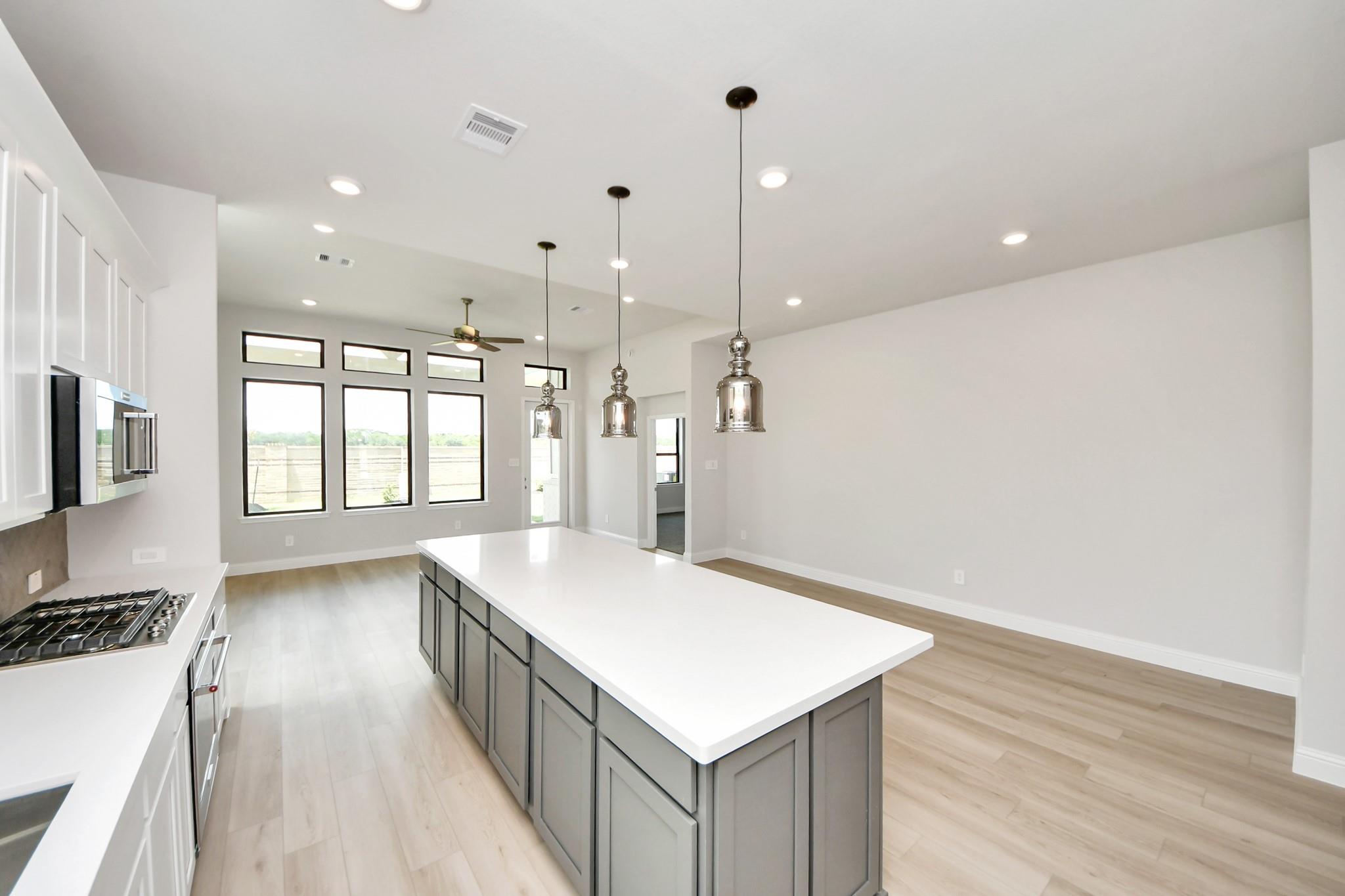 21722 Swift Flier Lane