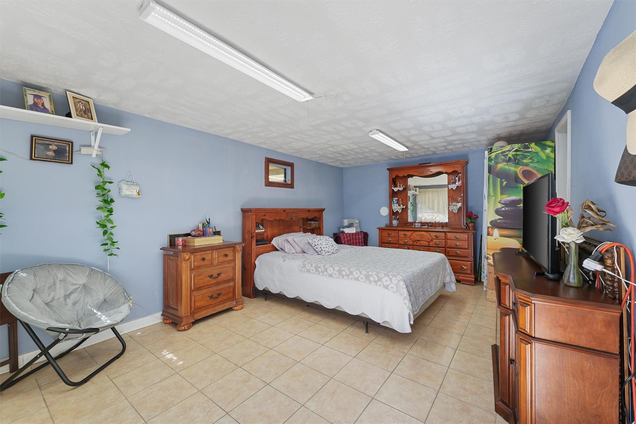 1227 Common Park Drive