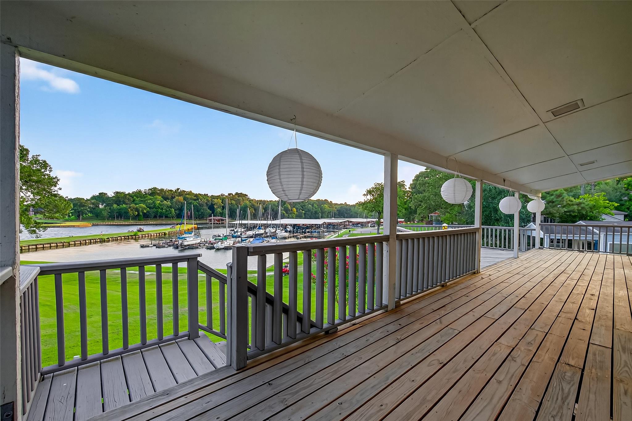 190 Harbour Row Drive, Coldspring