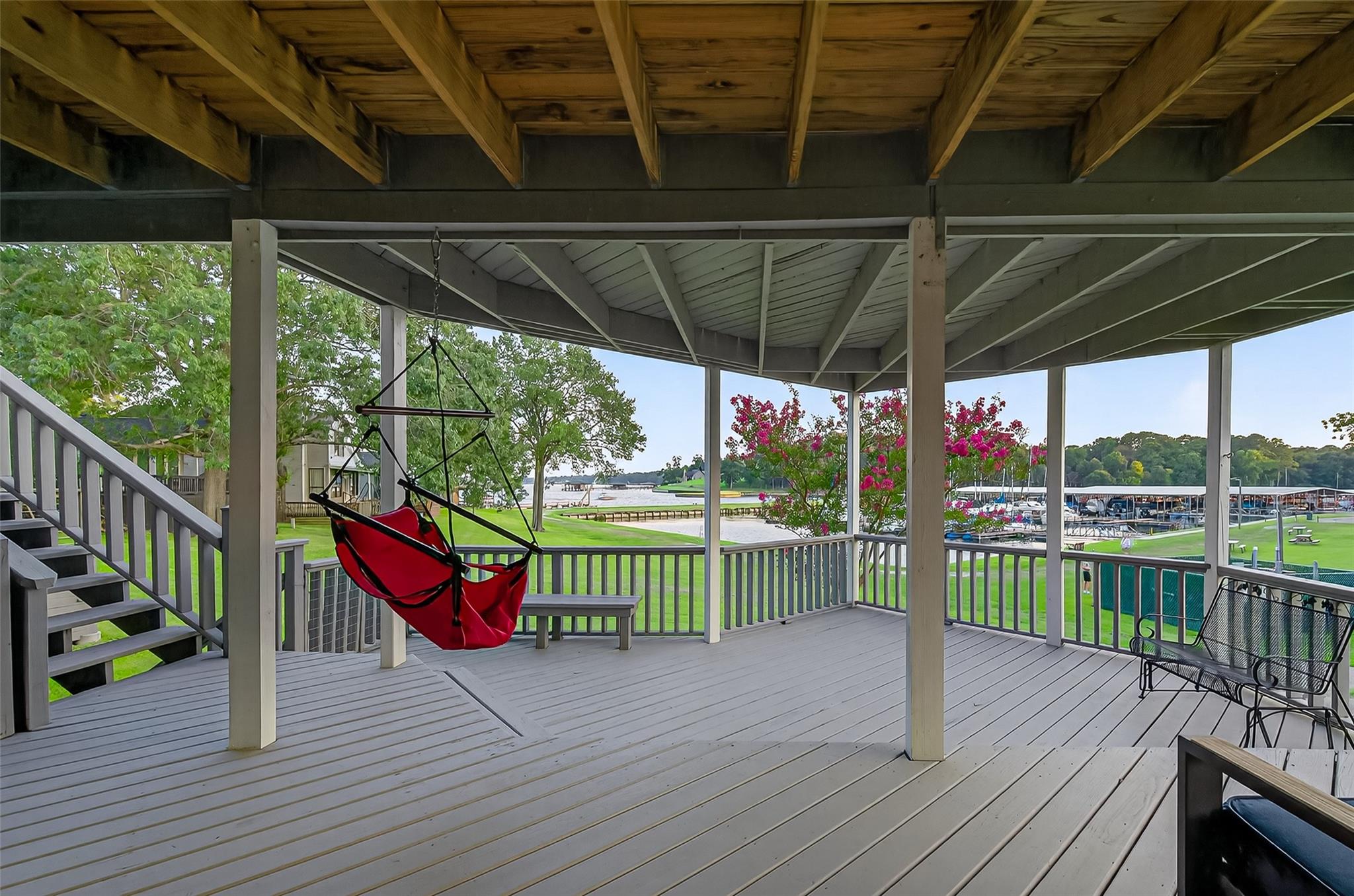 190 Harbour Row Drive, Coldspring