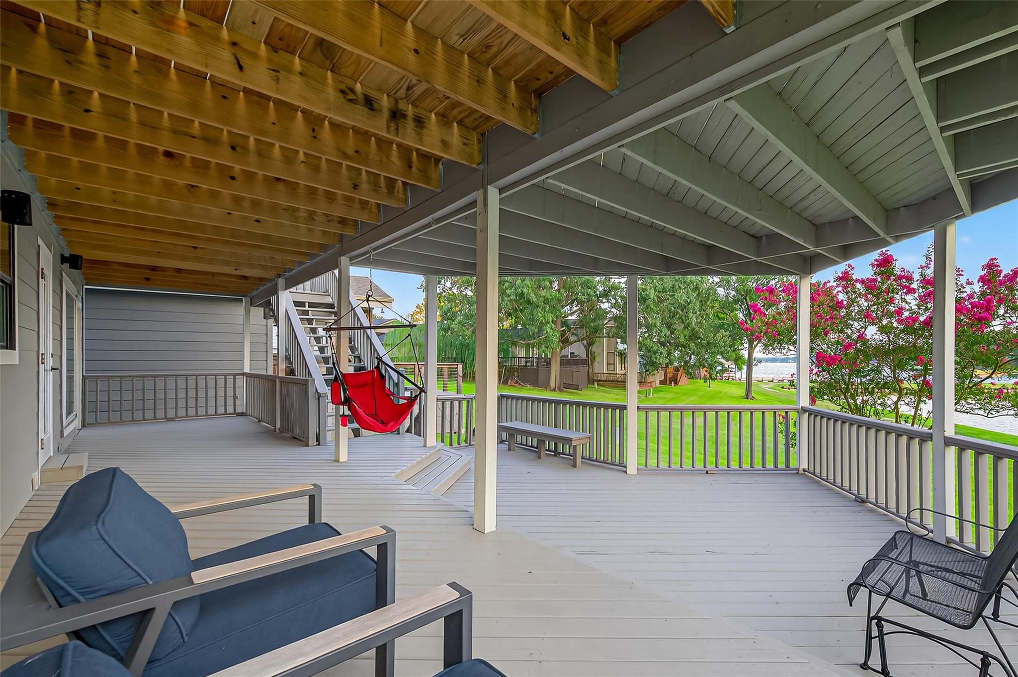 190 Harbour Row Drive, Coldspring