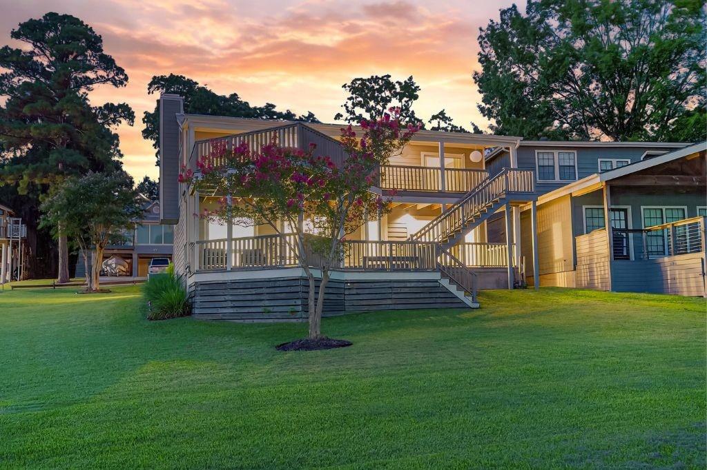 190 Harbour Row Drive, Coldspring