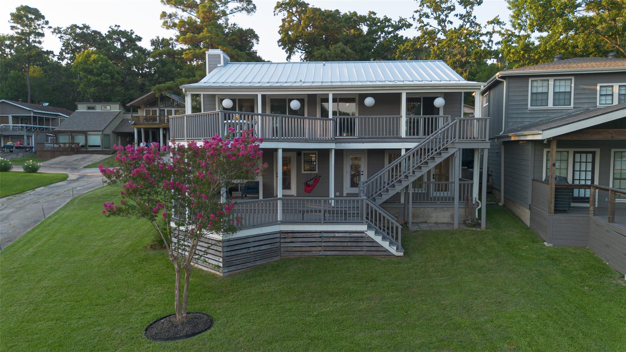 190 Harbour Row Drive, Coldspring