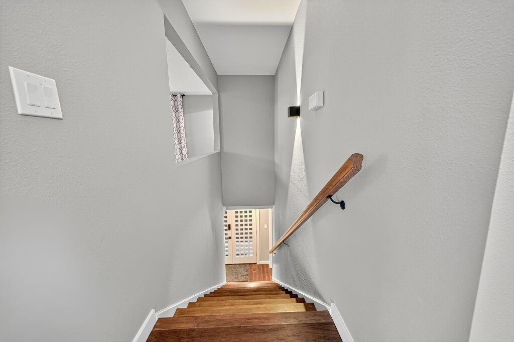 190 Harbour Row Drive, Coldspring