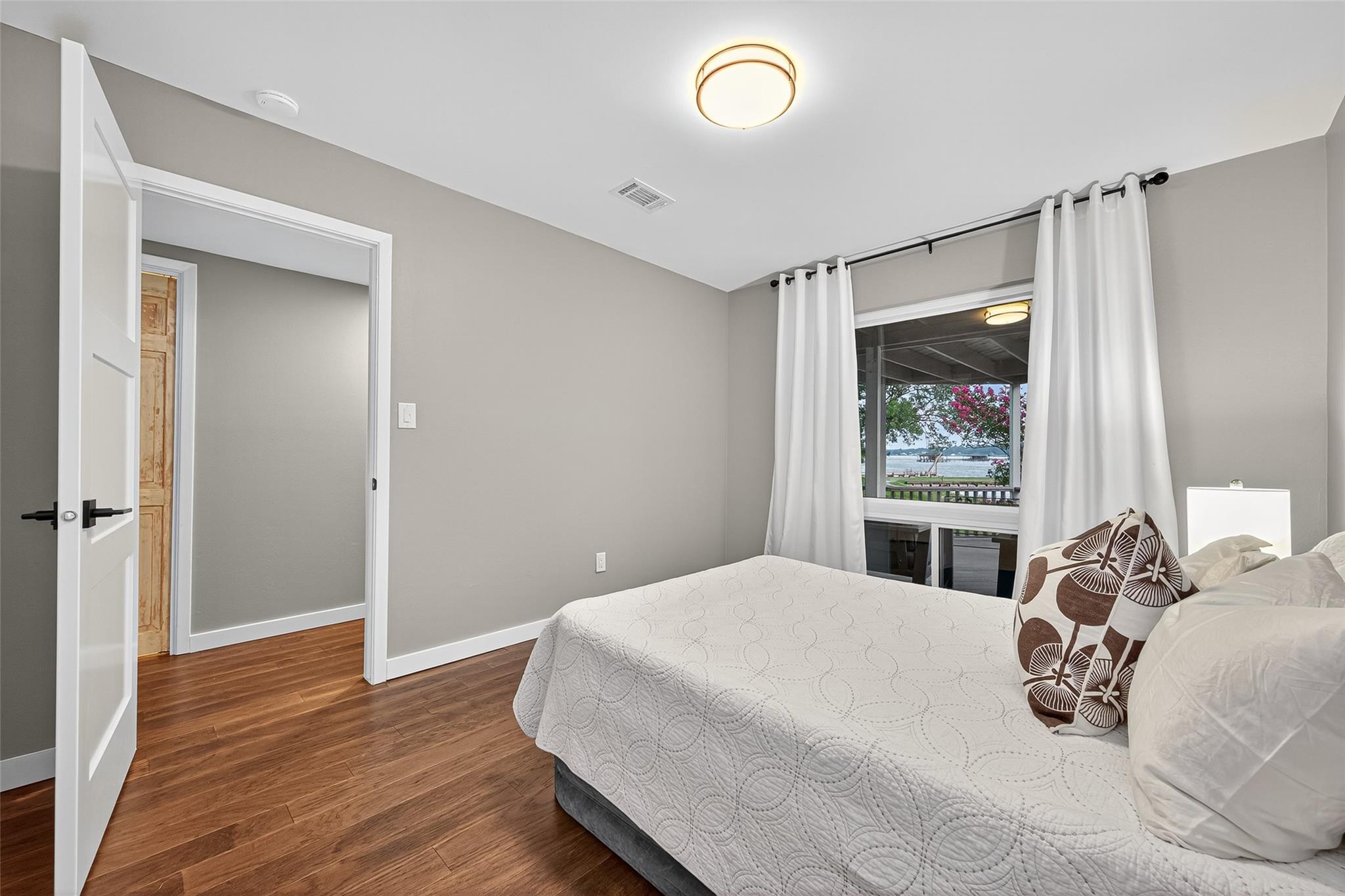 190 Harbour Row Drive, Coldspring