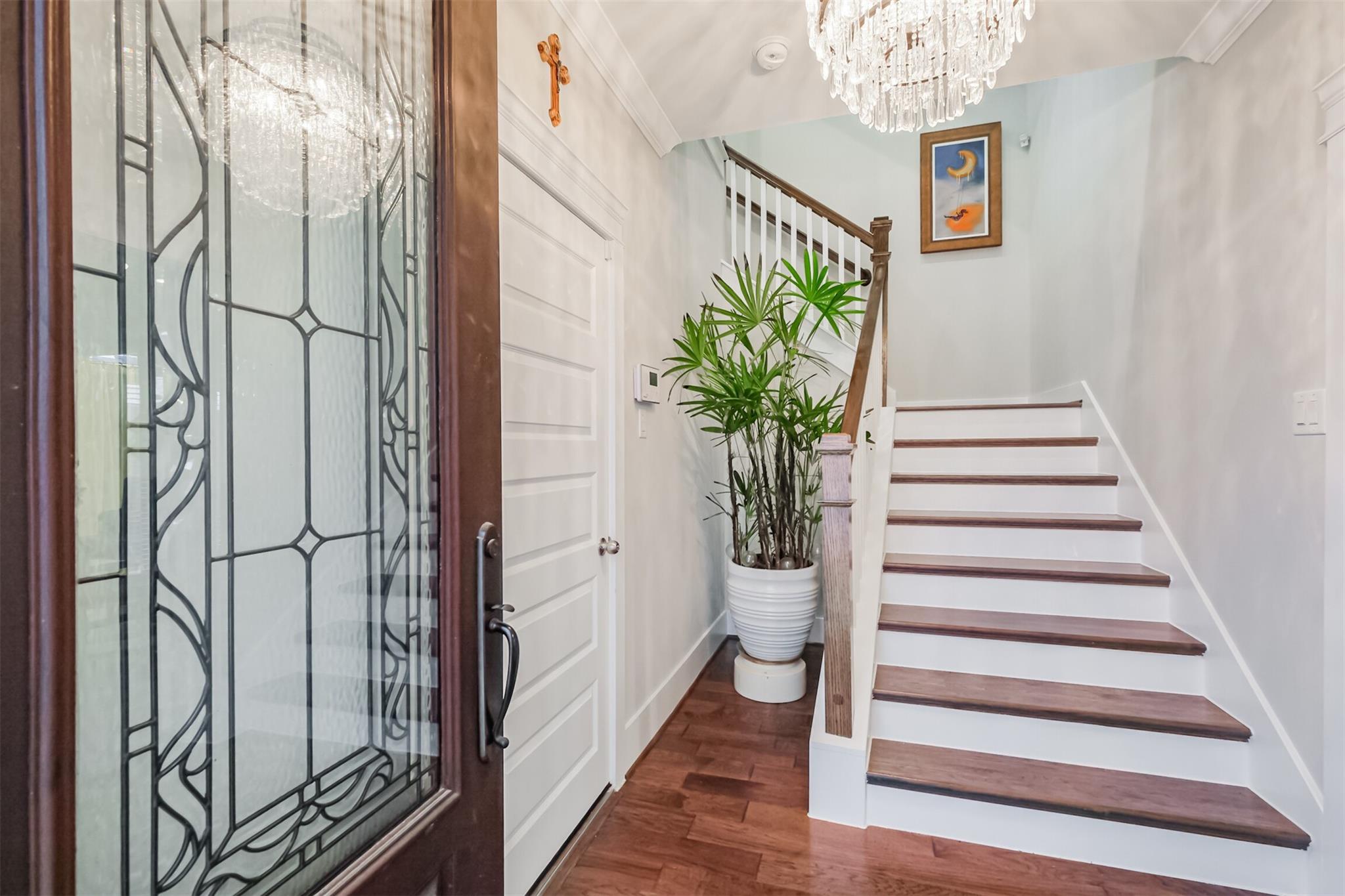 809 Leavenworth Avenue