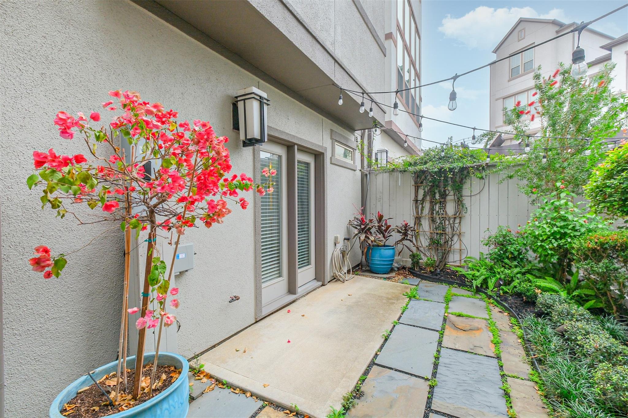 809 Leavenworth Avenue