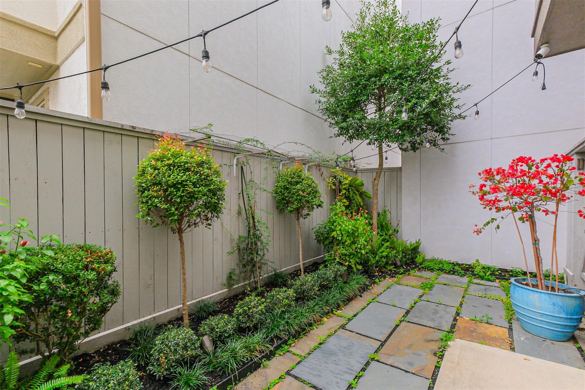 809 Leavenworth Avenue