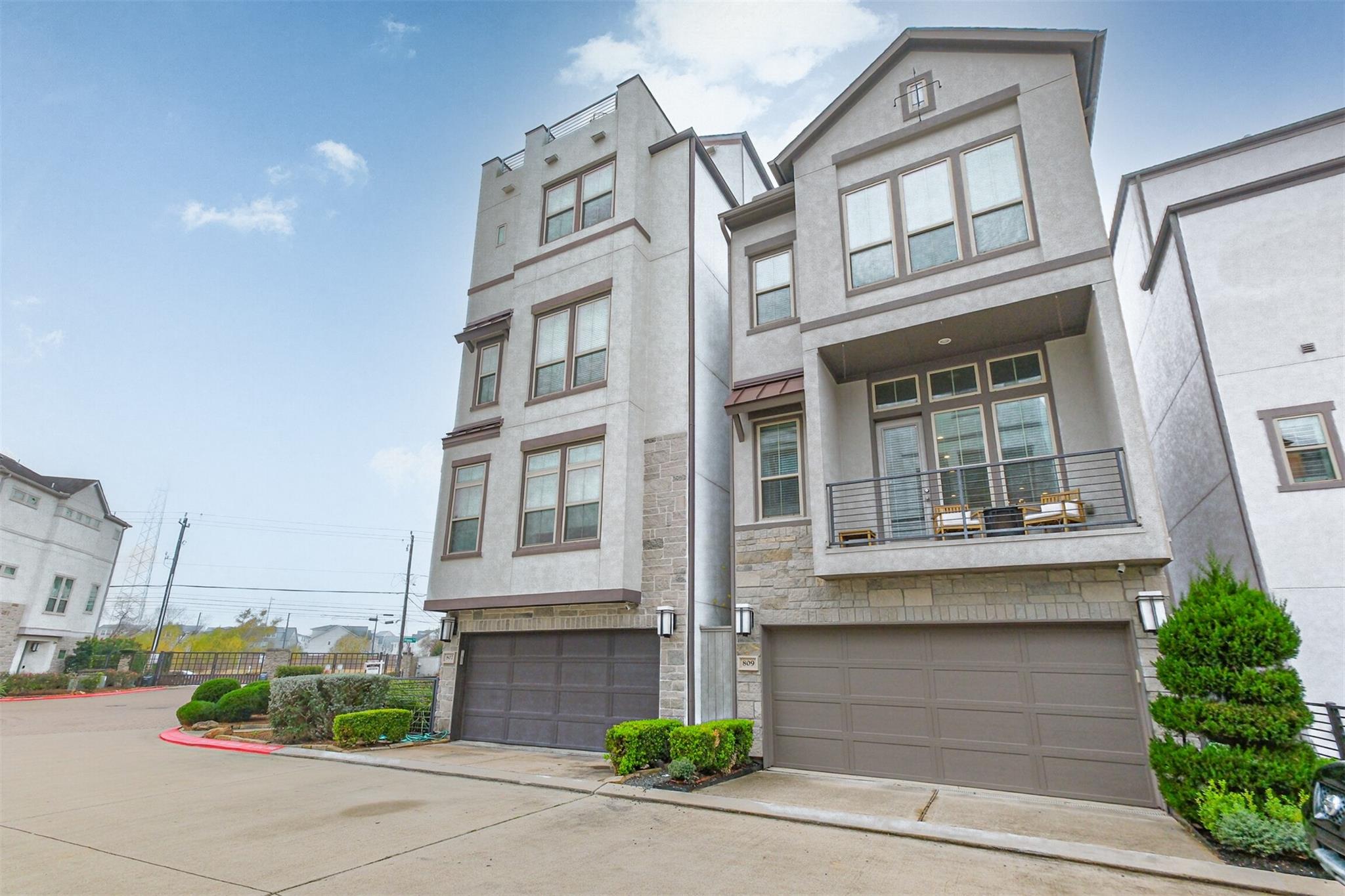 809 Leavenworth Avenue