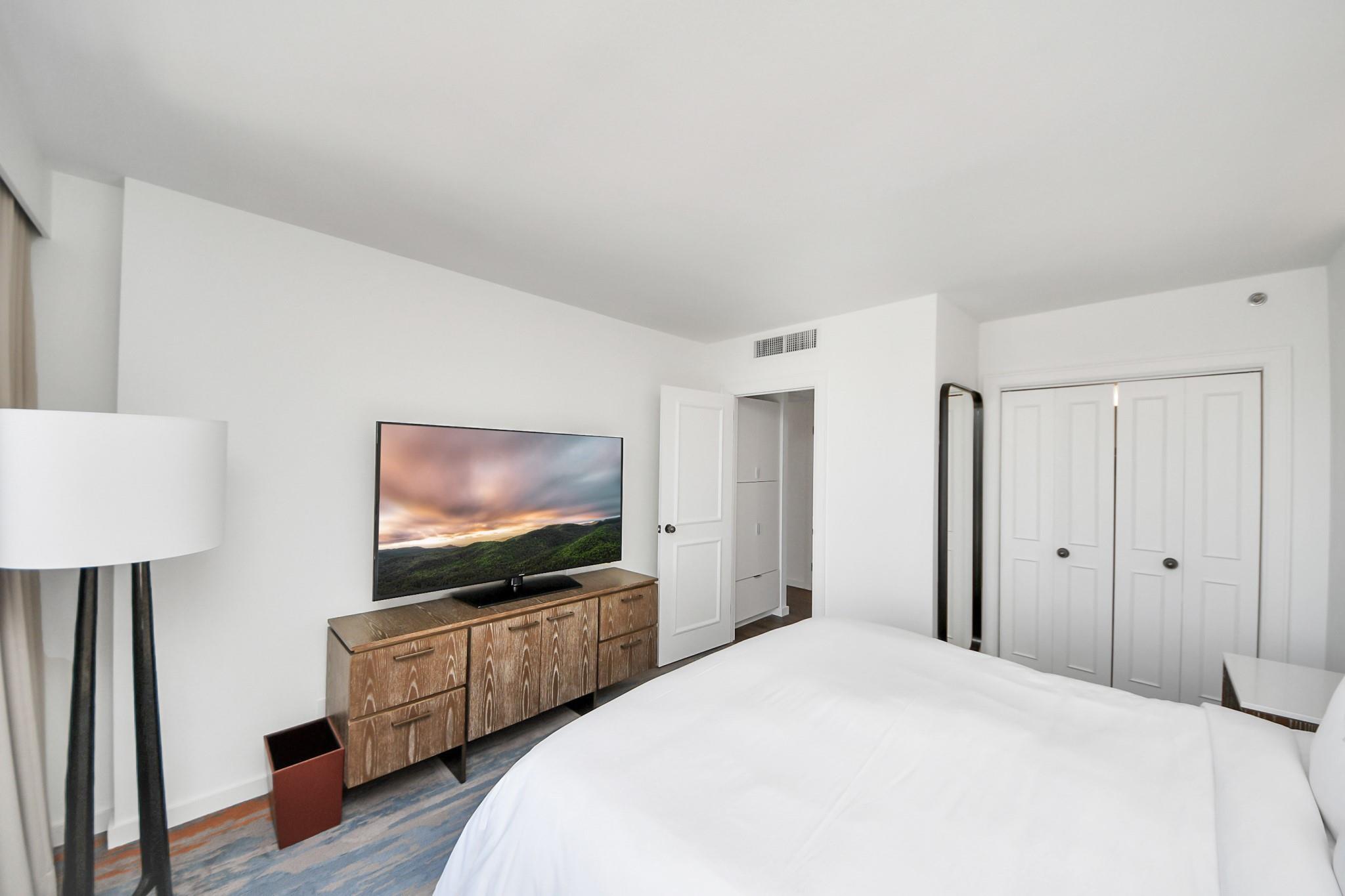 1300 Lamar Street Street # T8