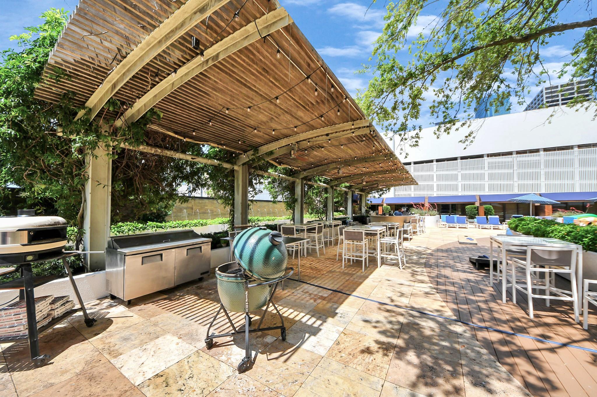 1300 Lamar Street Street # T8