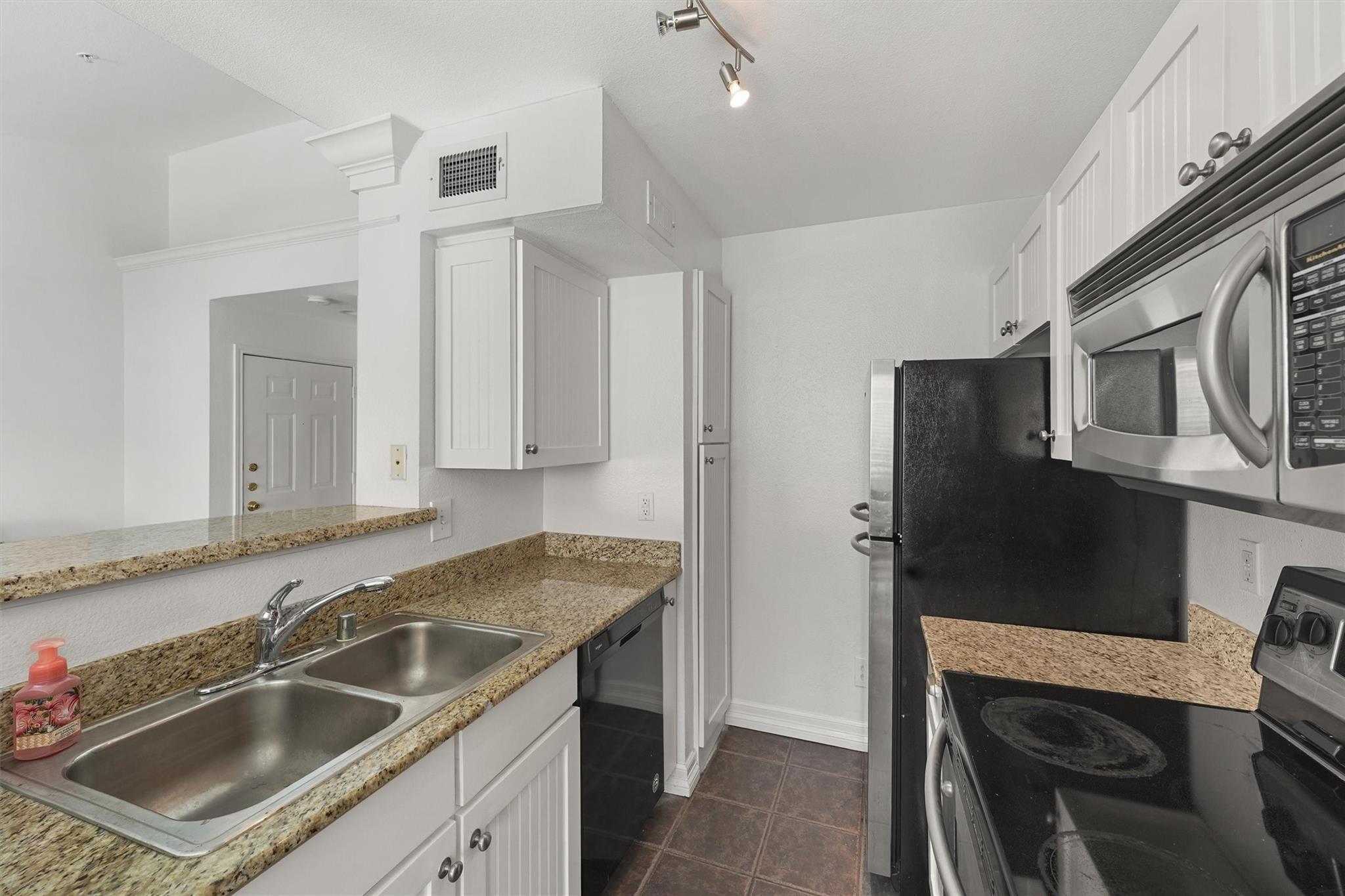 3231 Allen Parkway # 1307