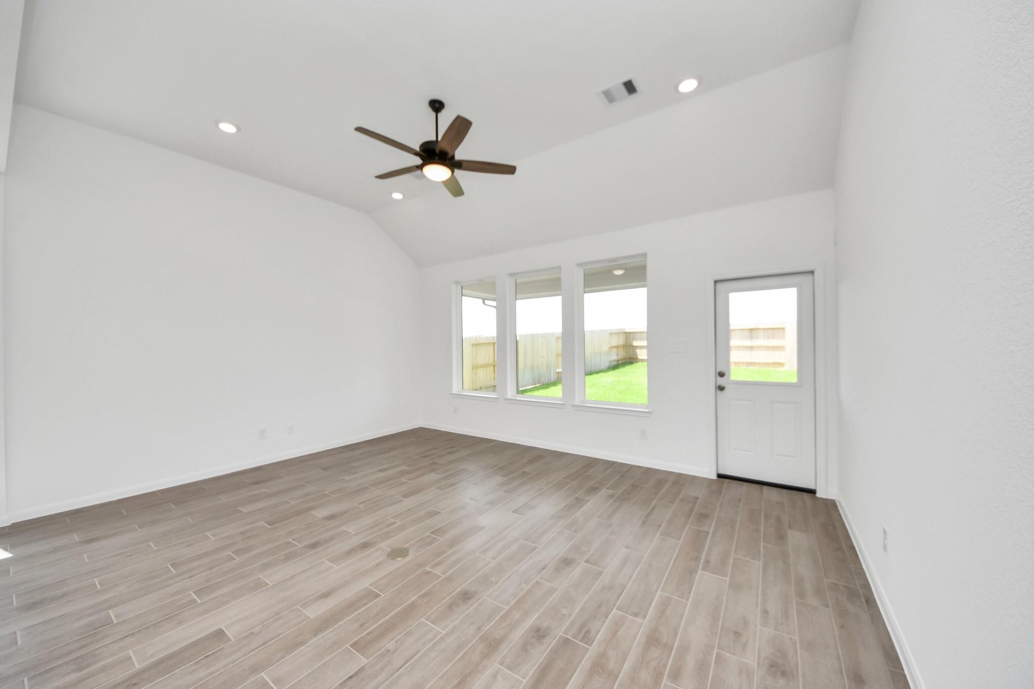 5631 Pearl Vista Drive