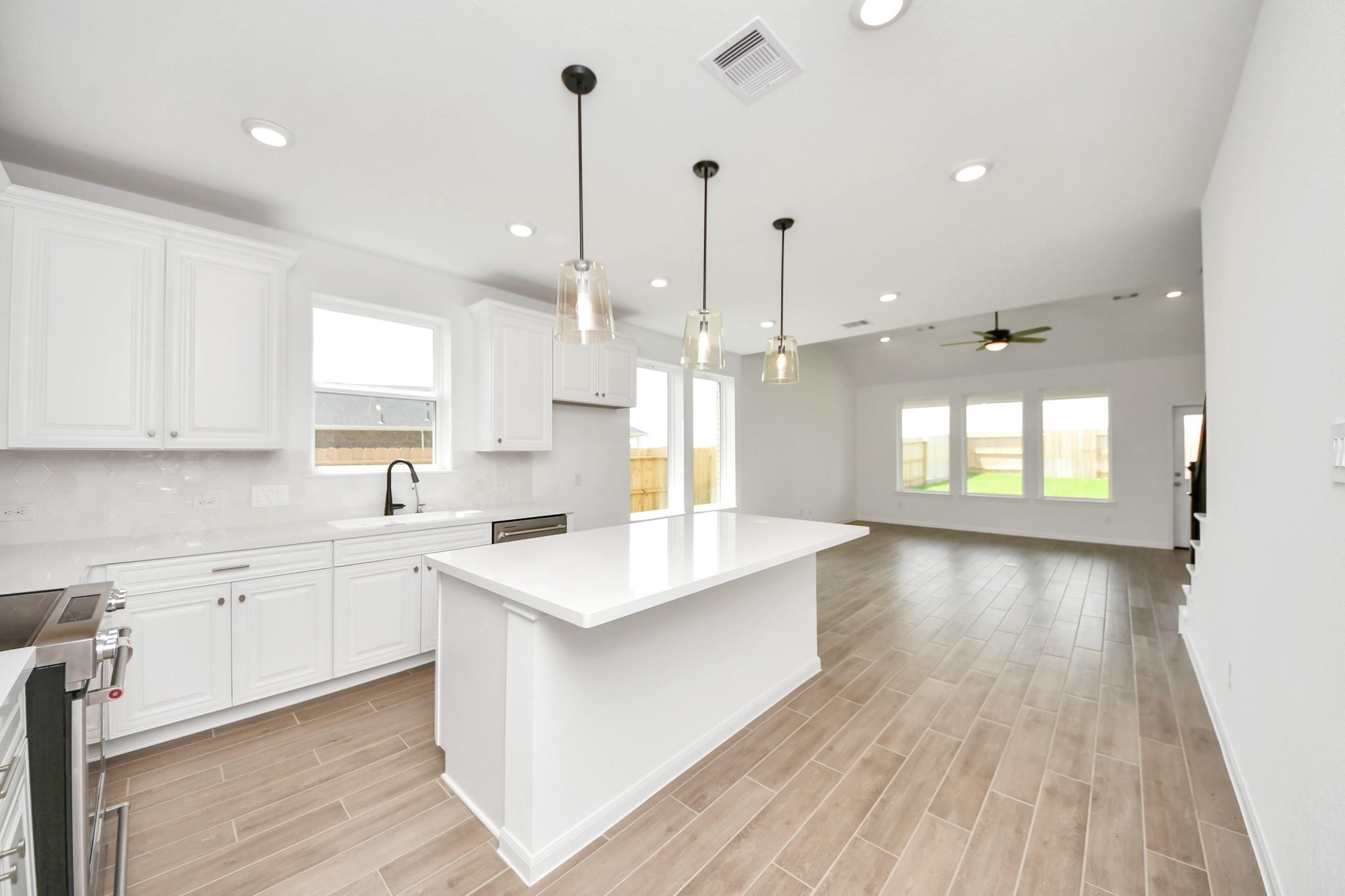 5631 Pearl Vista Drive