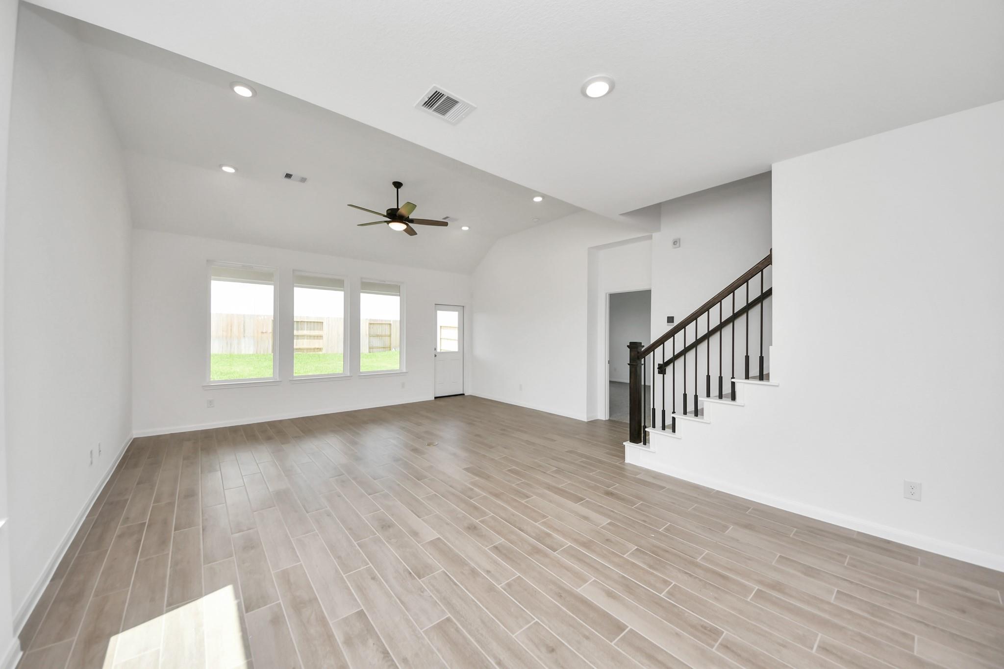 5631 Pearl Vista Drive