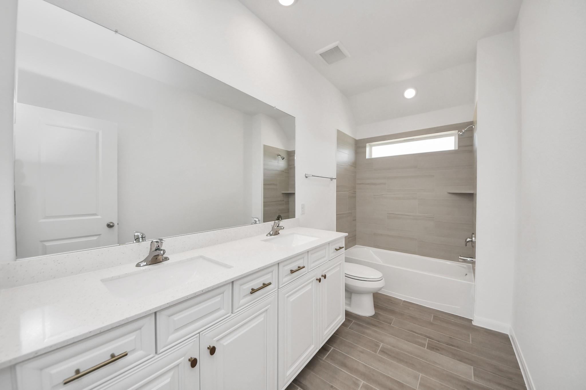 5631 Pearl Vista Drive