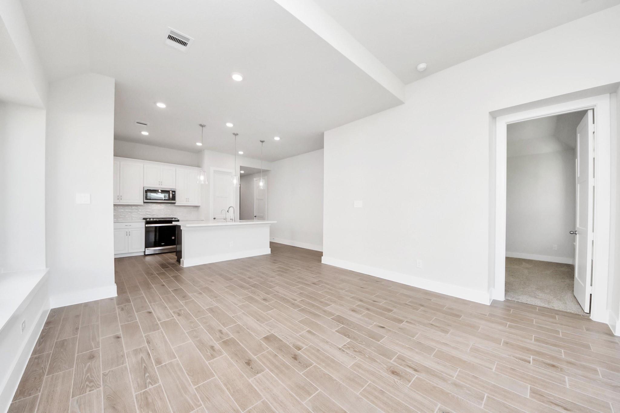 5631 Birchwood Glen Drive