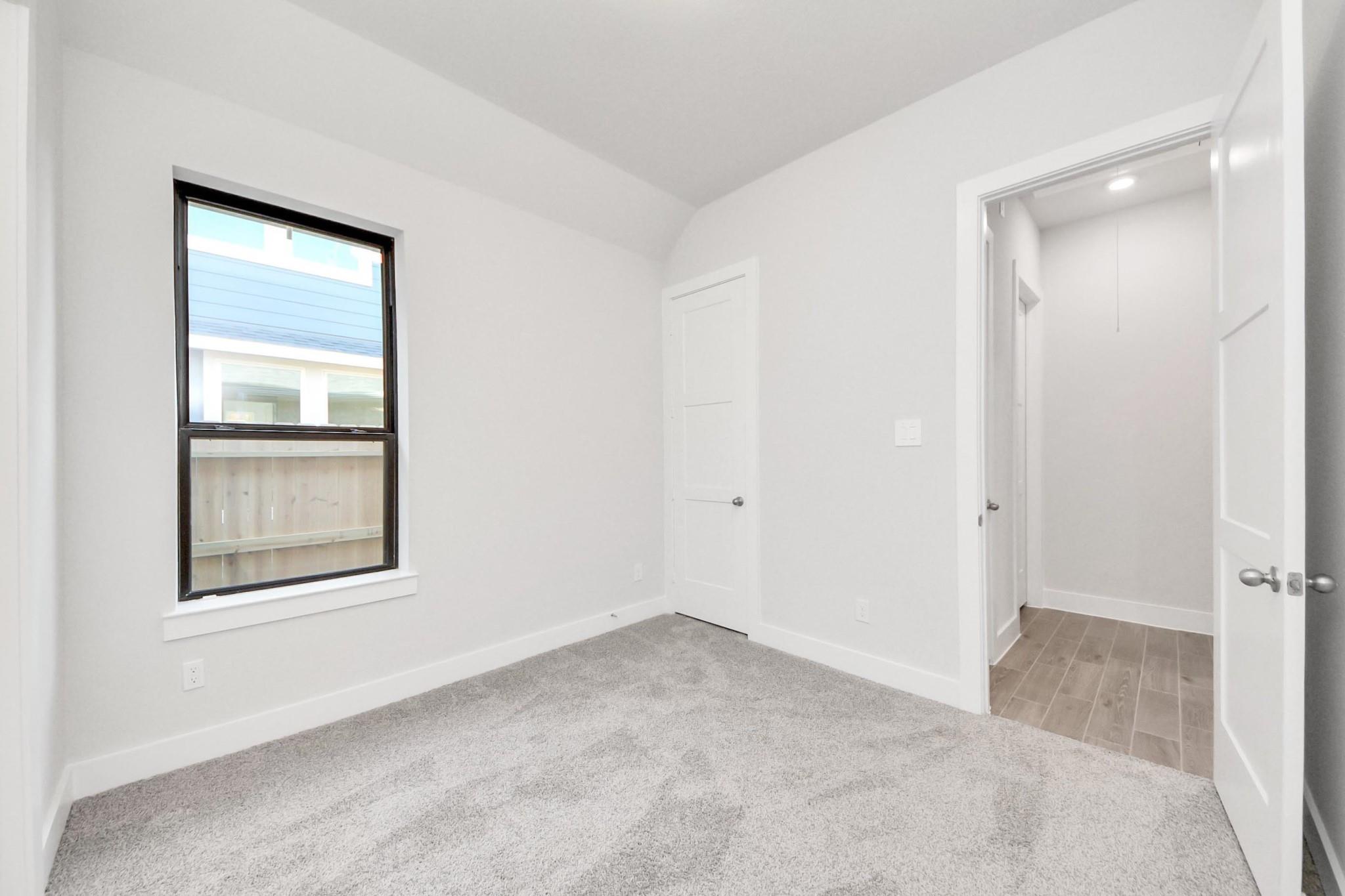 5631 Birchwood Glen Drive