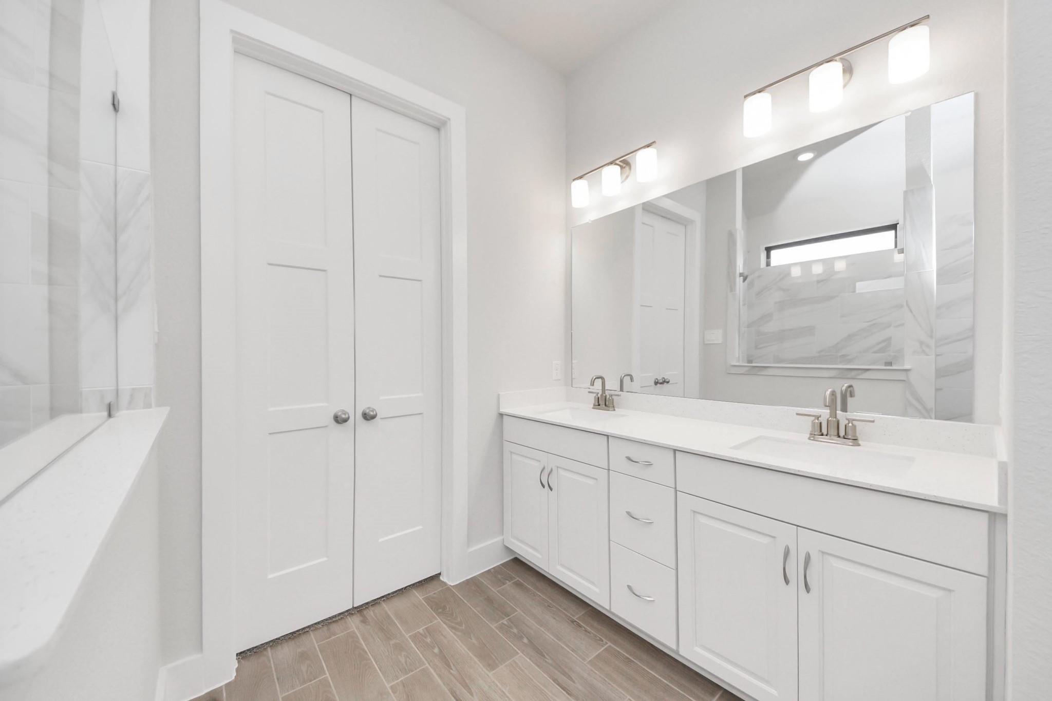 5631 Birchwood Glen Drive