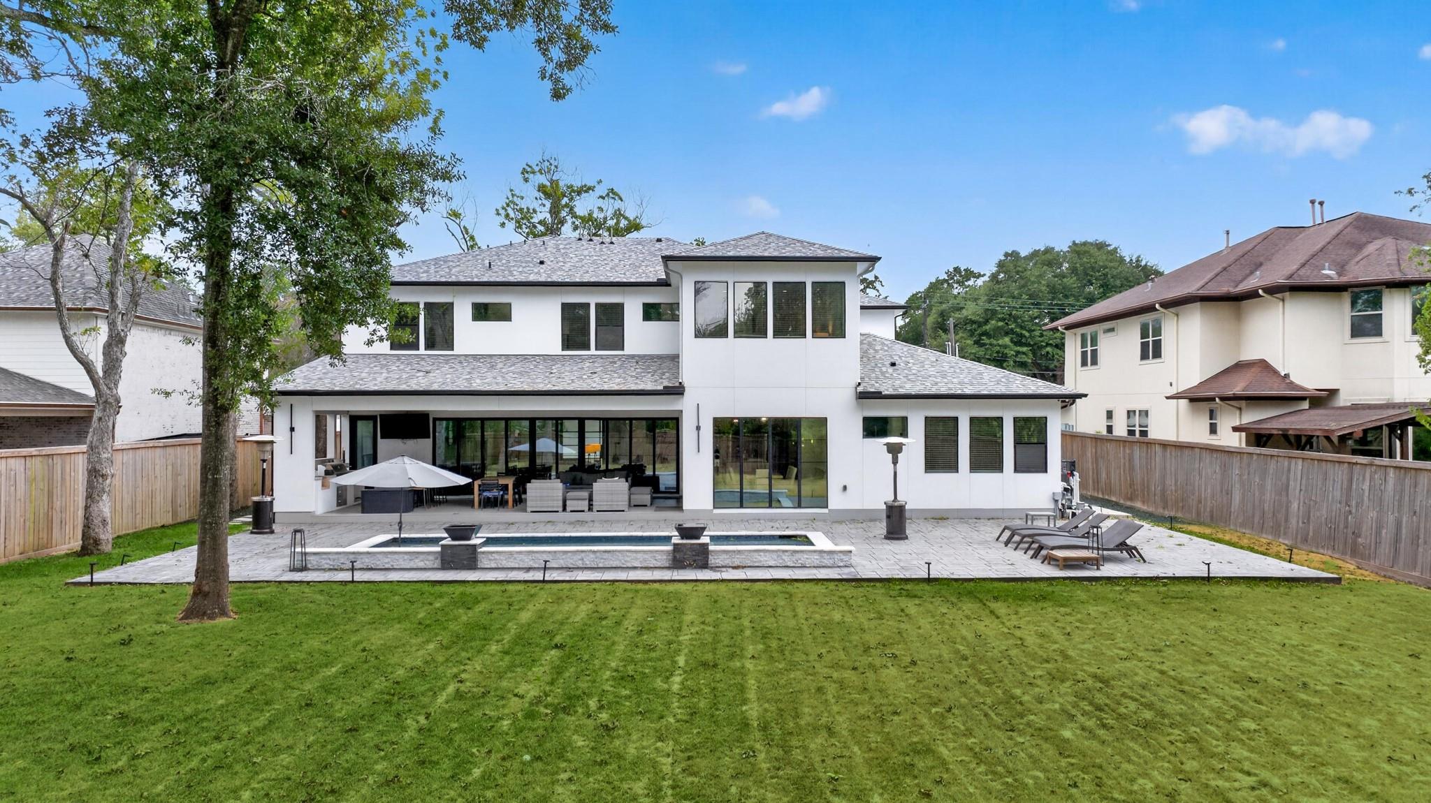1432 Bingle Road
