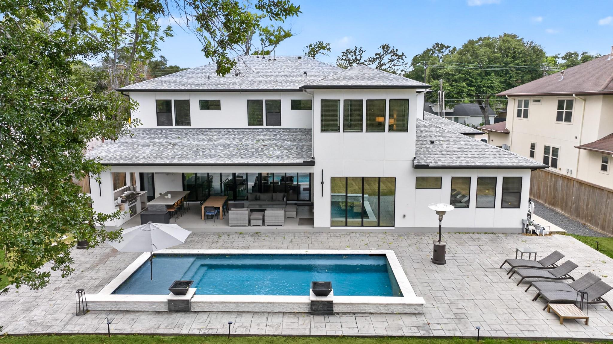 1432 Bingle Road