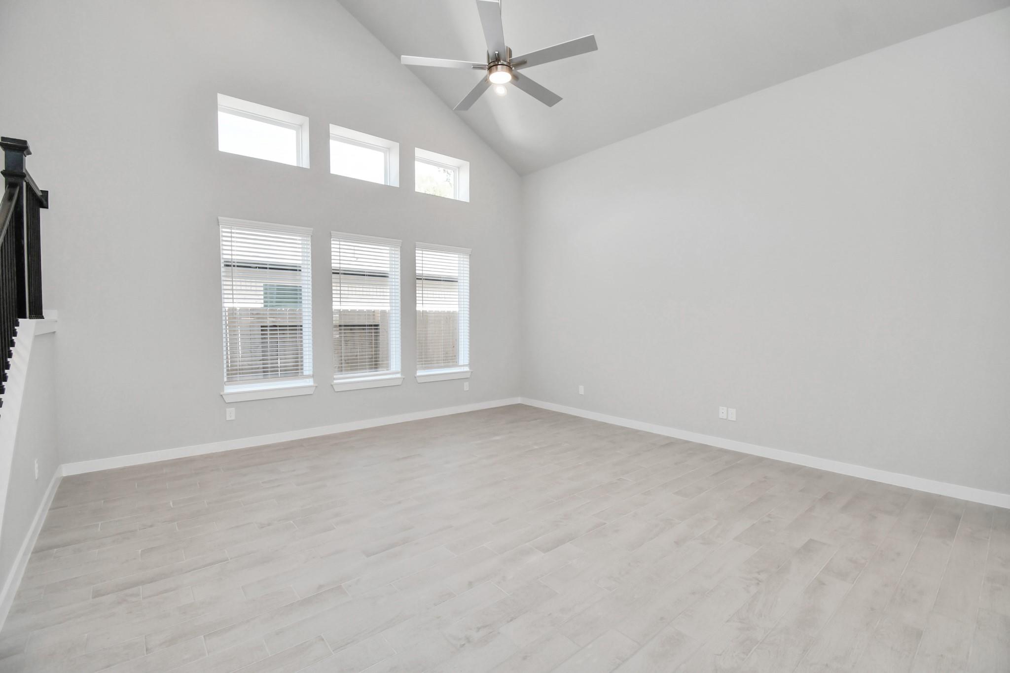 11902 Royal Willow Lane