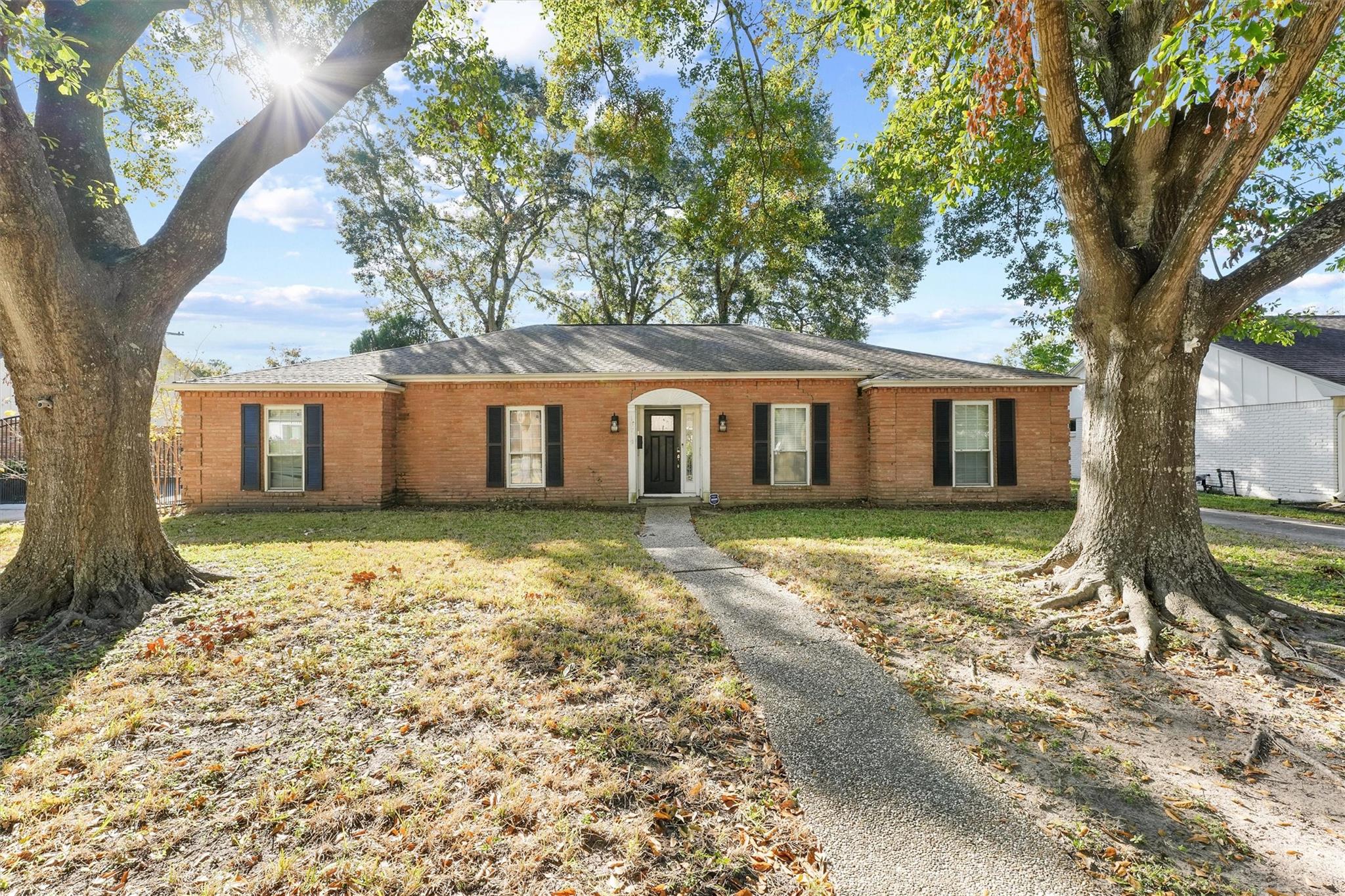 10719 Del Monte Drive