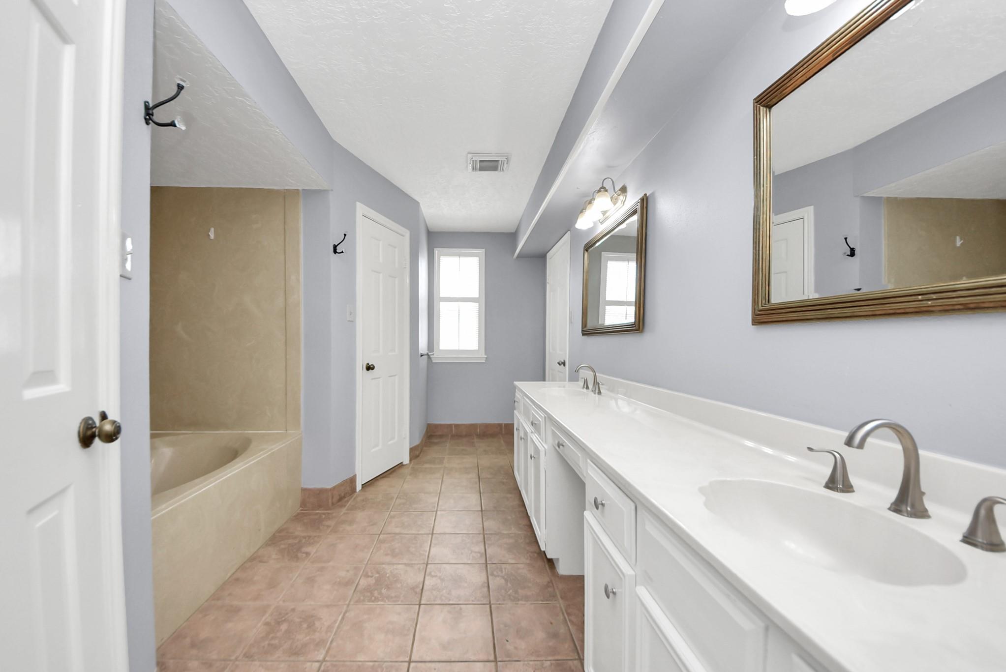 5410 Havenwoods Drive