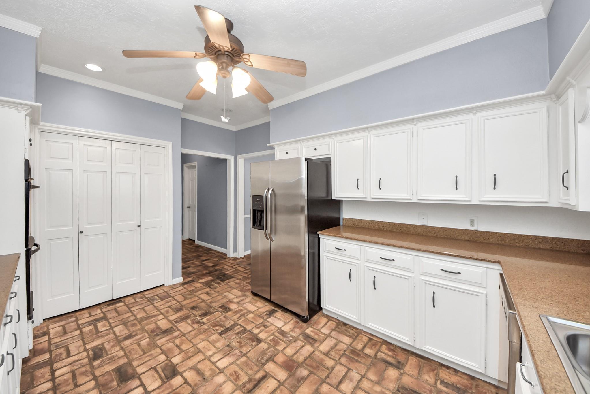 5410 Havenwoods Drive