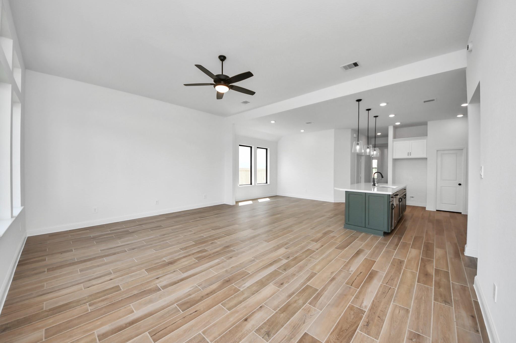 21710 Swift Flier Lane