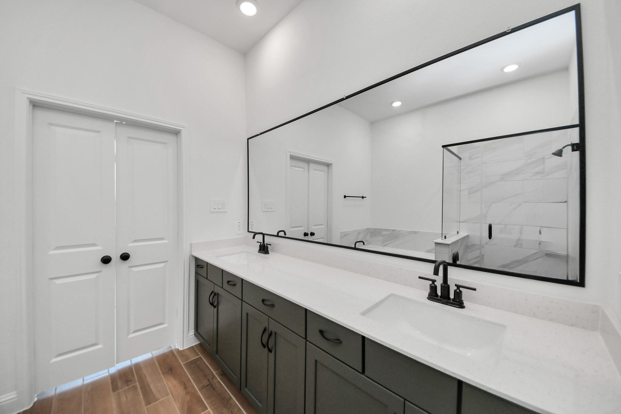 21710 Swift Flier Lane