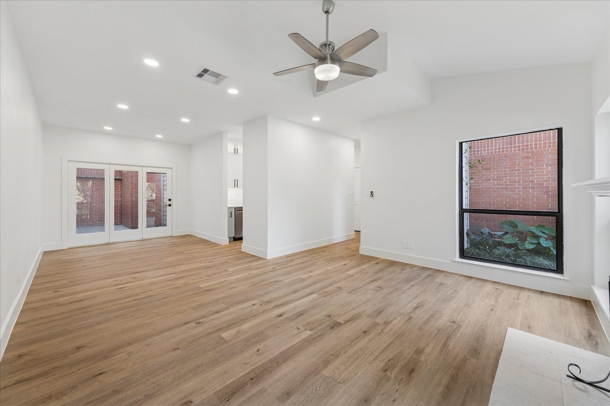 2400 Julian Street # 12, Houston Unit: 12