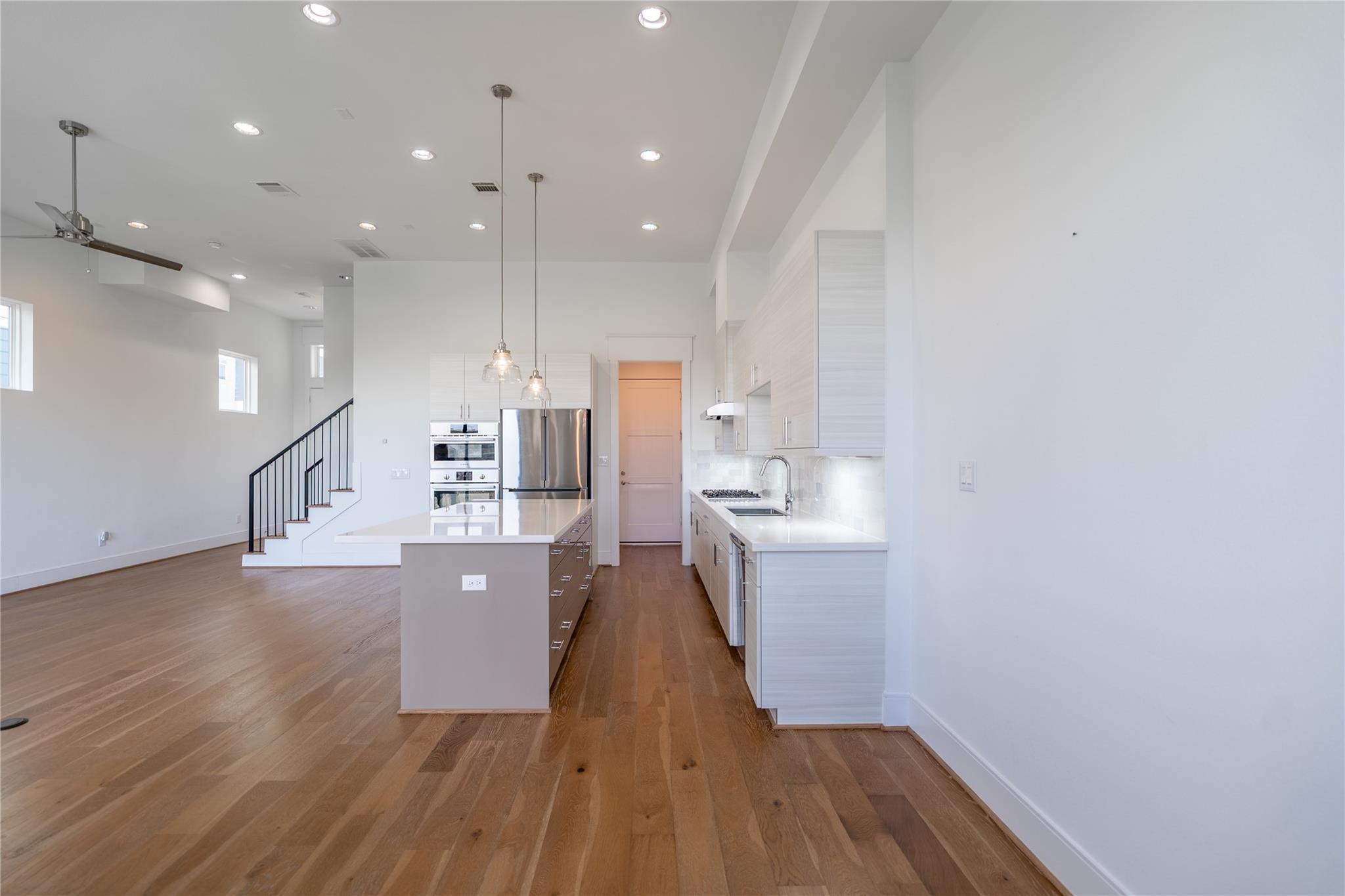 9806 Blissful Prairie Lane