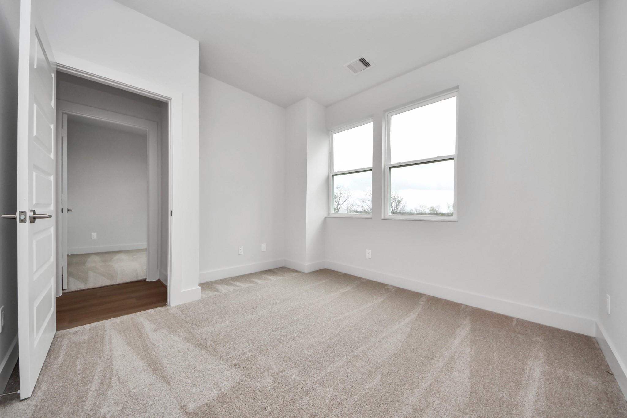13105 Moncloa Drive